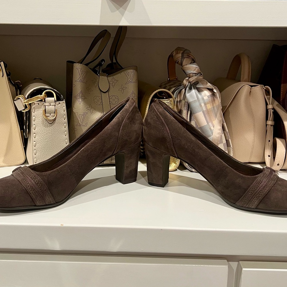 Clarks Brown Suede Block Heel Pumps